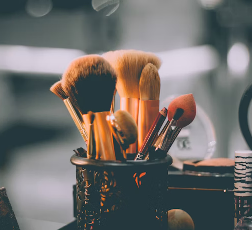 10 Essential Makeup Tips Every Beginner Should Know